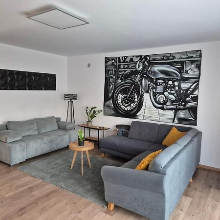 Toelgyes Apartmanhaz Szeged Exteriör bild
