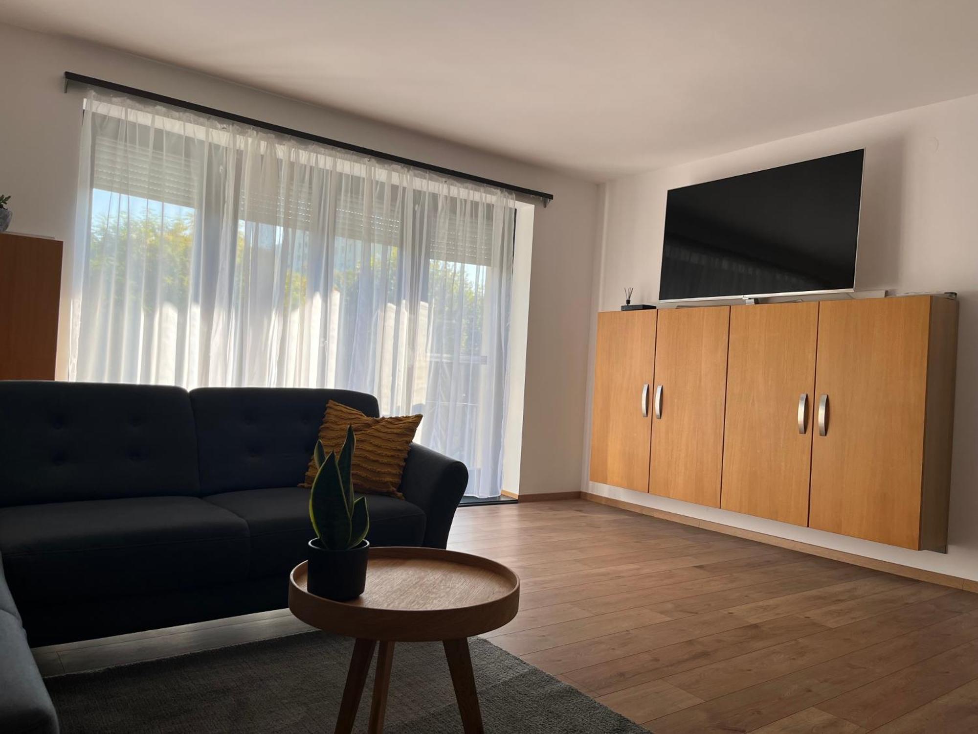 Toelgyes Apartmanhaz Szeged Exteriör bild