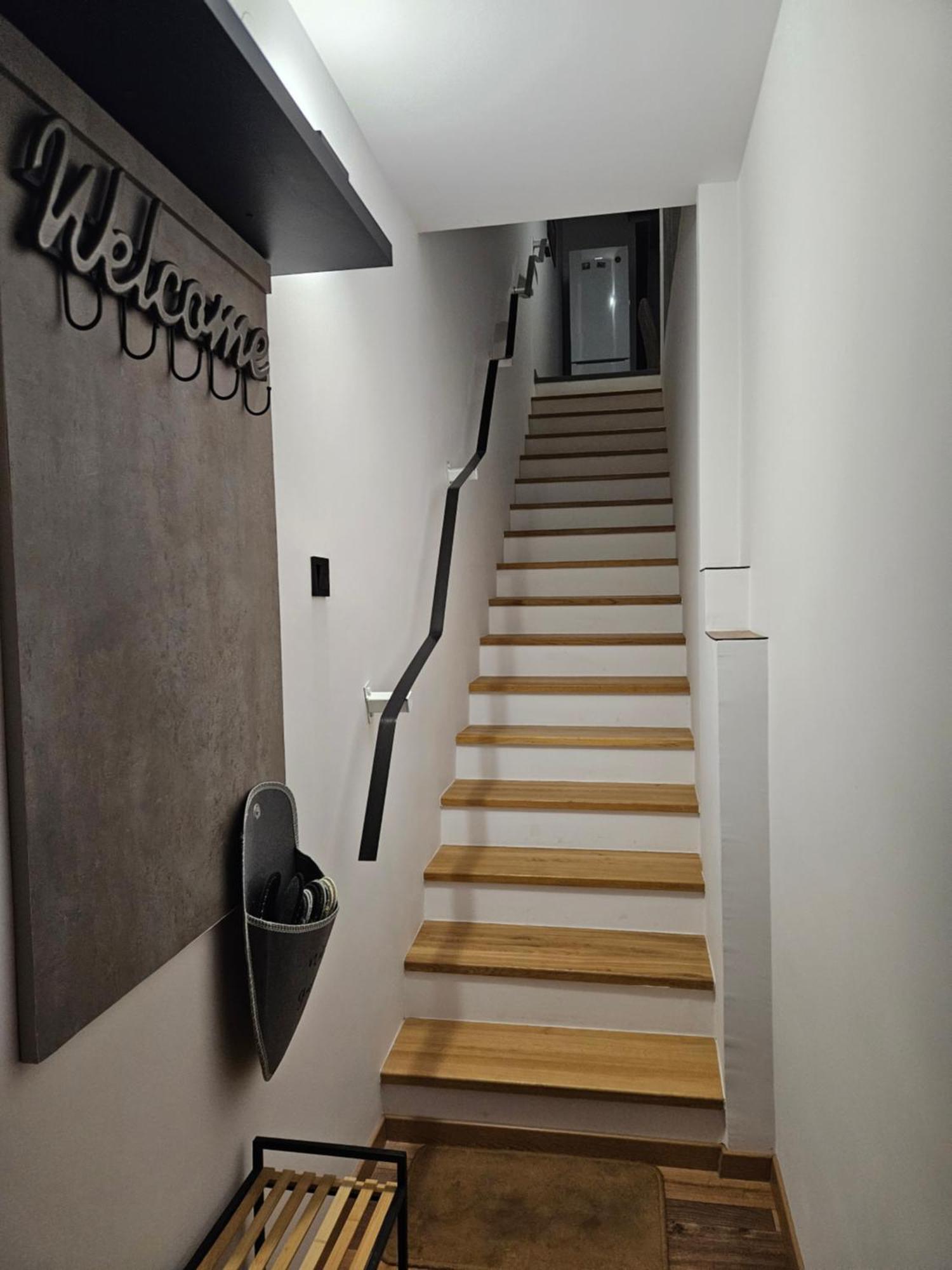 Toelgyes Apartmanhaz Szeged Exteriör bild