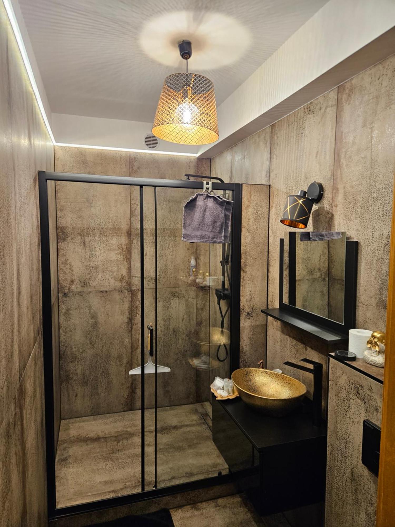 Toelgyes Apartmanhaz Szeged Exteriör bild
