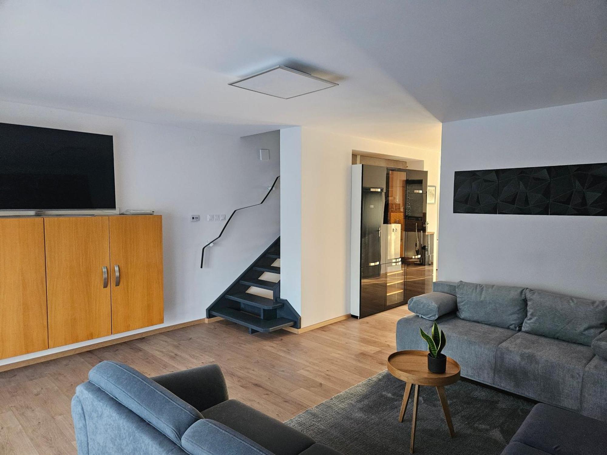 Toelgyes Apartmanhaz Szeged Exteriör bild