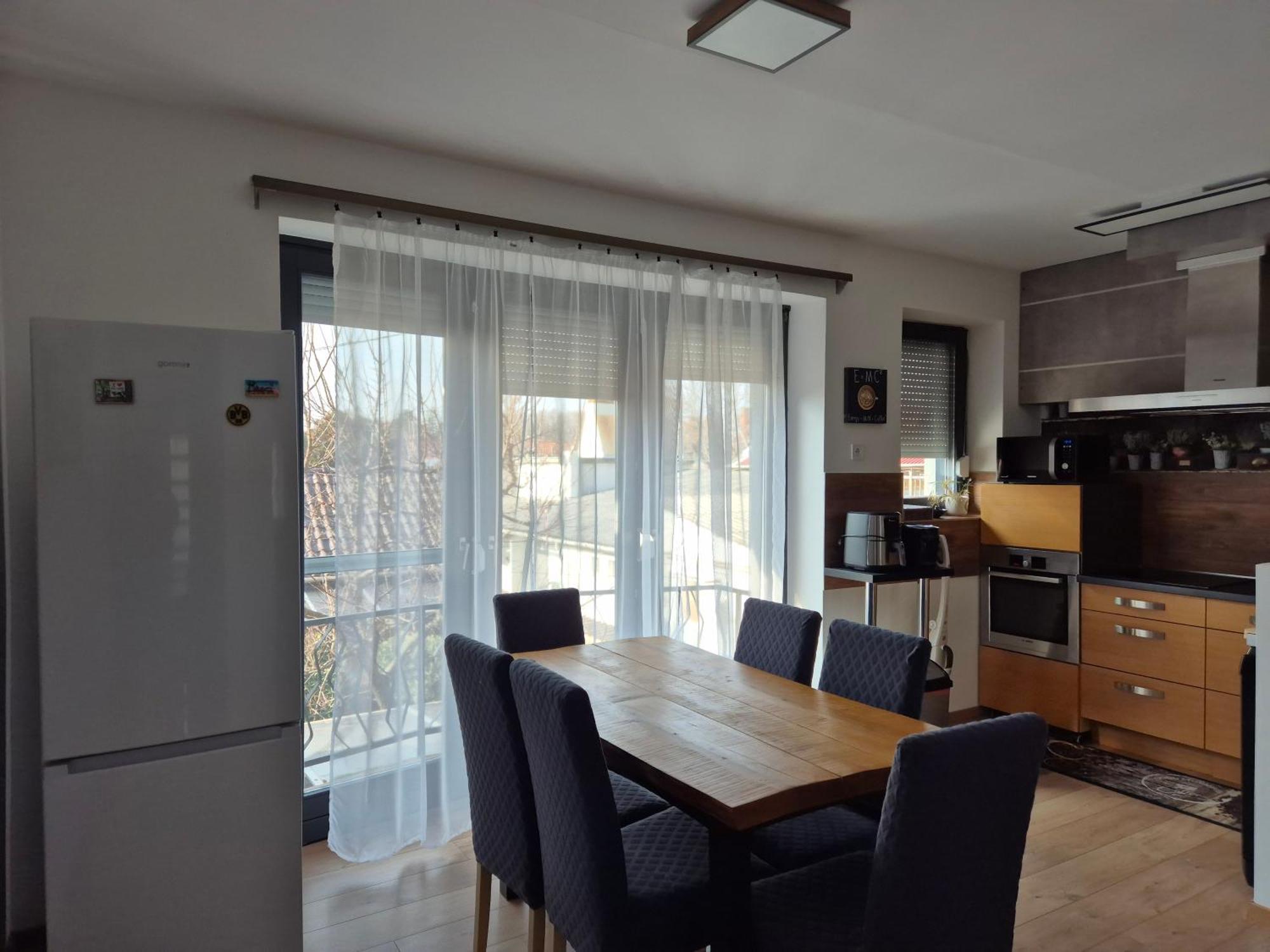 Toelgyes Apartmanhaz Szeged Exteriör bild