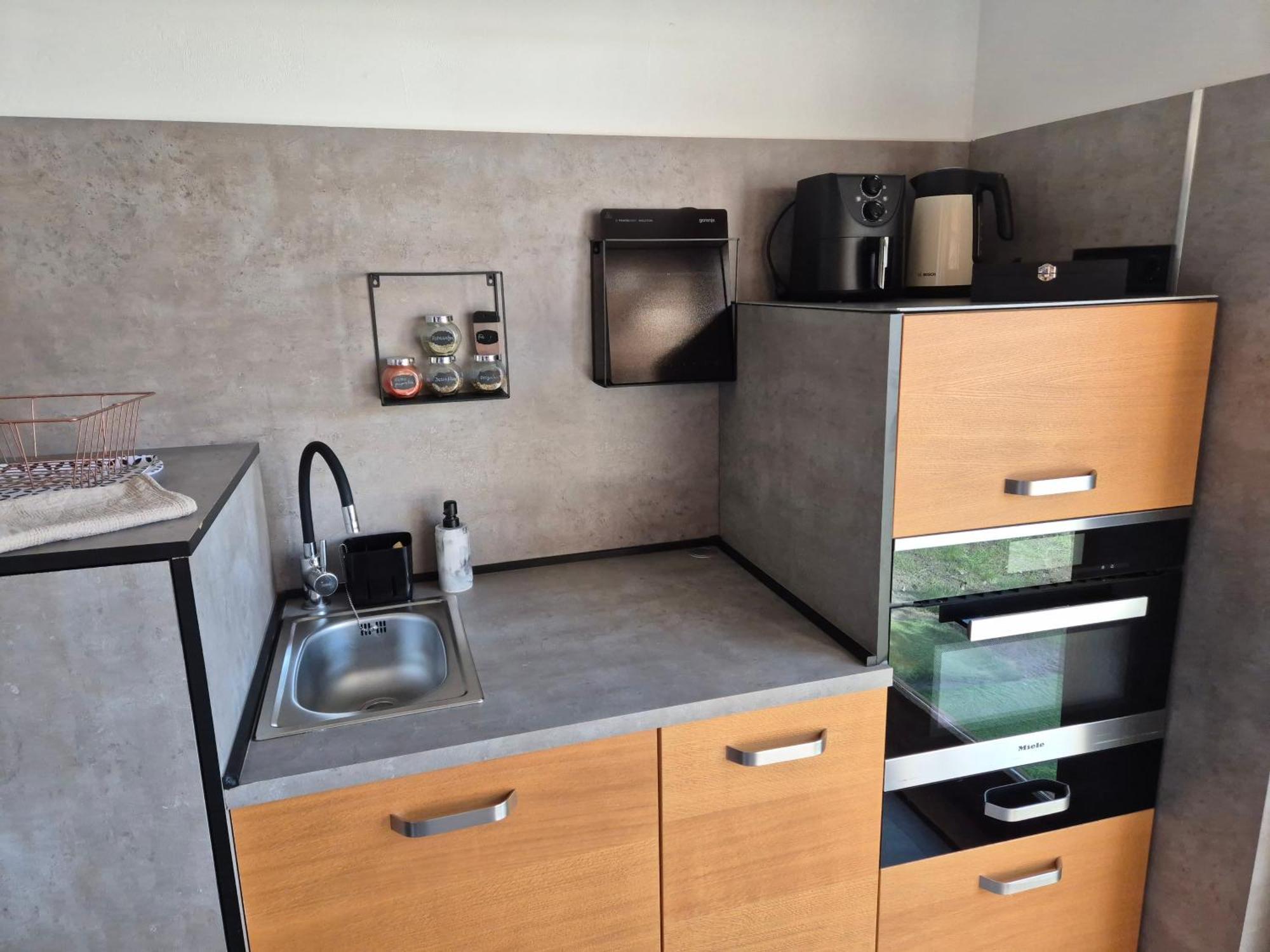 Toelgyes Apartmanhaz Szeged Exteriör bild